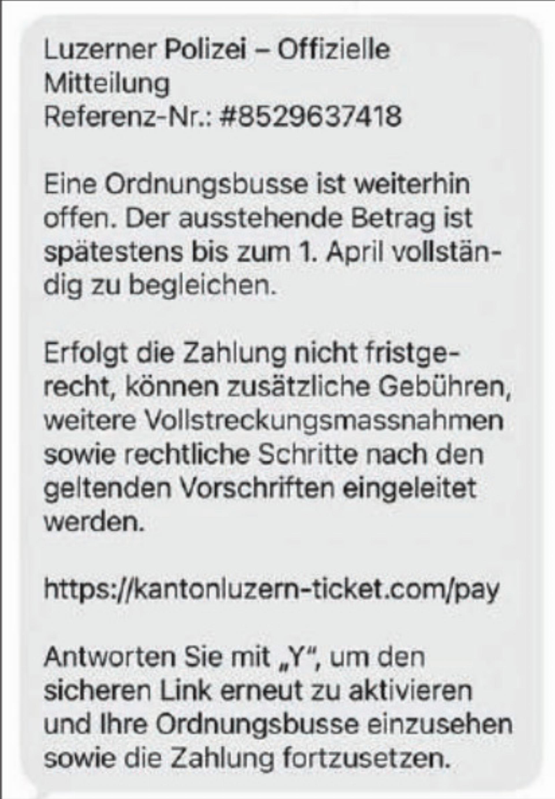 So könnte eine Betrugs-SMS aussehen: Wichtig ist, keinen Link anzuklicken. (Bild: Kanton Luzern) - Das Bild wird blockiert. – Möglicherweise durch einen aktiven Adblocker.