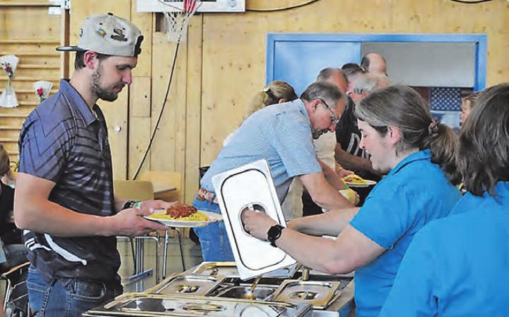 «En Guete!»: Die Spaghetti waren wunderbar. (Bild: Melanie Köchli)