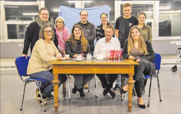 Verspricht himmlische Unterhaltung: Die Theatergruppe Pfeffikon zeigen «Ängel uf Umwäge». (Bild: zVg.)