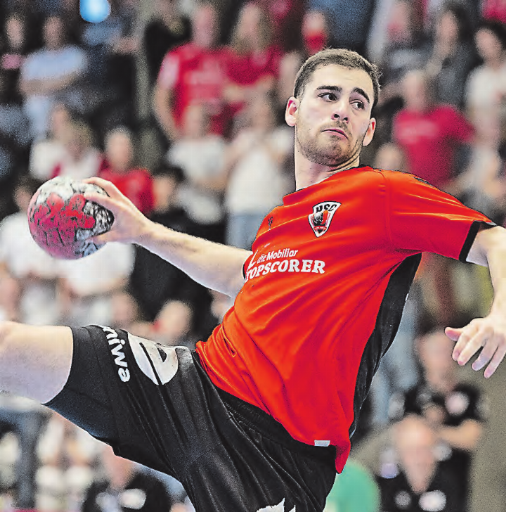 «Iceman» Nikos Sarlos – einmal mehr als bester Spieler seines Teams ausgezeichnet – verlässt den HSC in Richtung Kadetten Schaffhausen. (Bild: Benjamin Faes/HSC Suhr Aarau)