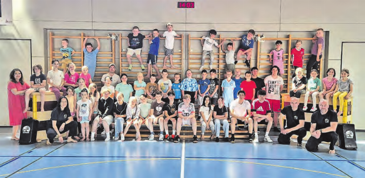 Lernten sich zu verteidigen: Die Kinder freuten sich über den Kurs. (Bild: zVg.)