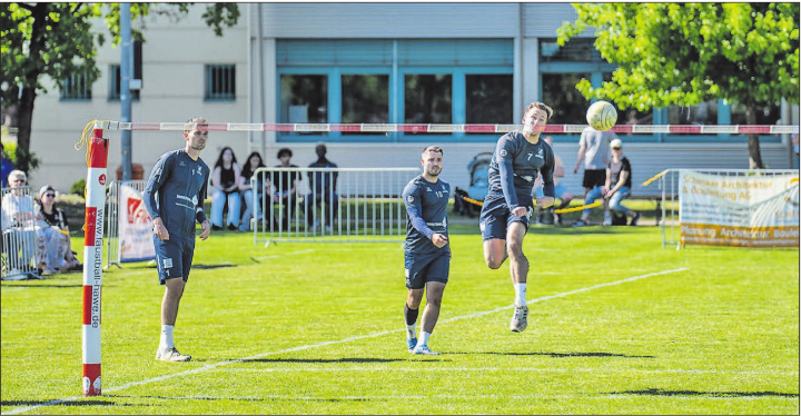 Oberentfelden steigert sich im Vergleich zur Vorwoche, gewinnt aber dennoch nicht doppelt. (Bild: A. Stürchler/Swiss Faustball)