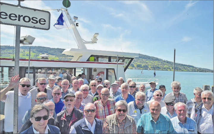 47 Turnveteranen freuten sich über eine stimmungsvolle sonnige Schifffahrt auf dem Hallwilersee. (Bilder: Wolfgang Rytz)