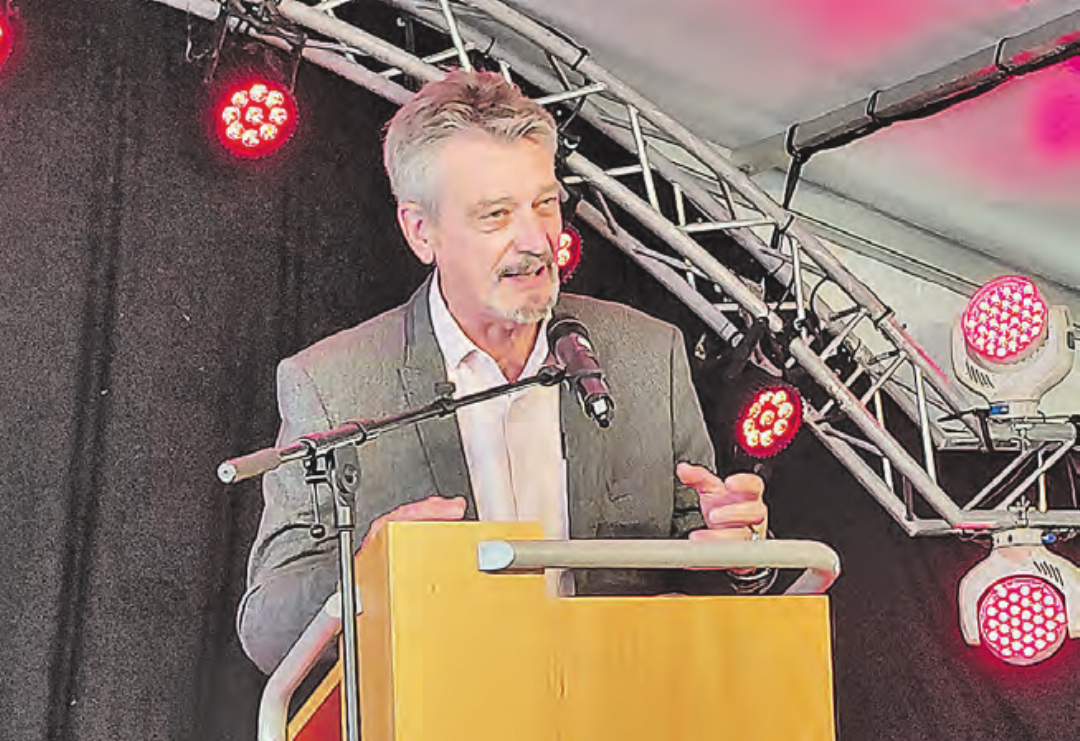 Maurice Rueff, Bürgermeister im elsässischen Leimbach, kam mit einer prominenten Delegation in den Aargau. Maurice Rueff, Bürgermeister im elsässischen Leimbach, kam mit einer prominenten Delegation in den Aargau.