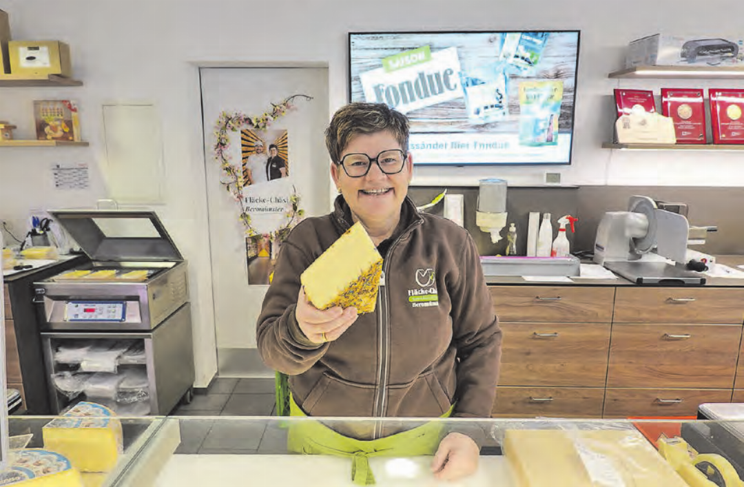 Petra Scheuber hat gut lachen. Sie erfreut sich einer grossen Stammkundschaft im Verkaufsladen. Petra Scheuber hat gut lachen. Sie erfreut sich einer grossen Stammkundschaft im Verkaufsladen.