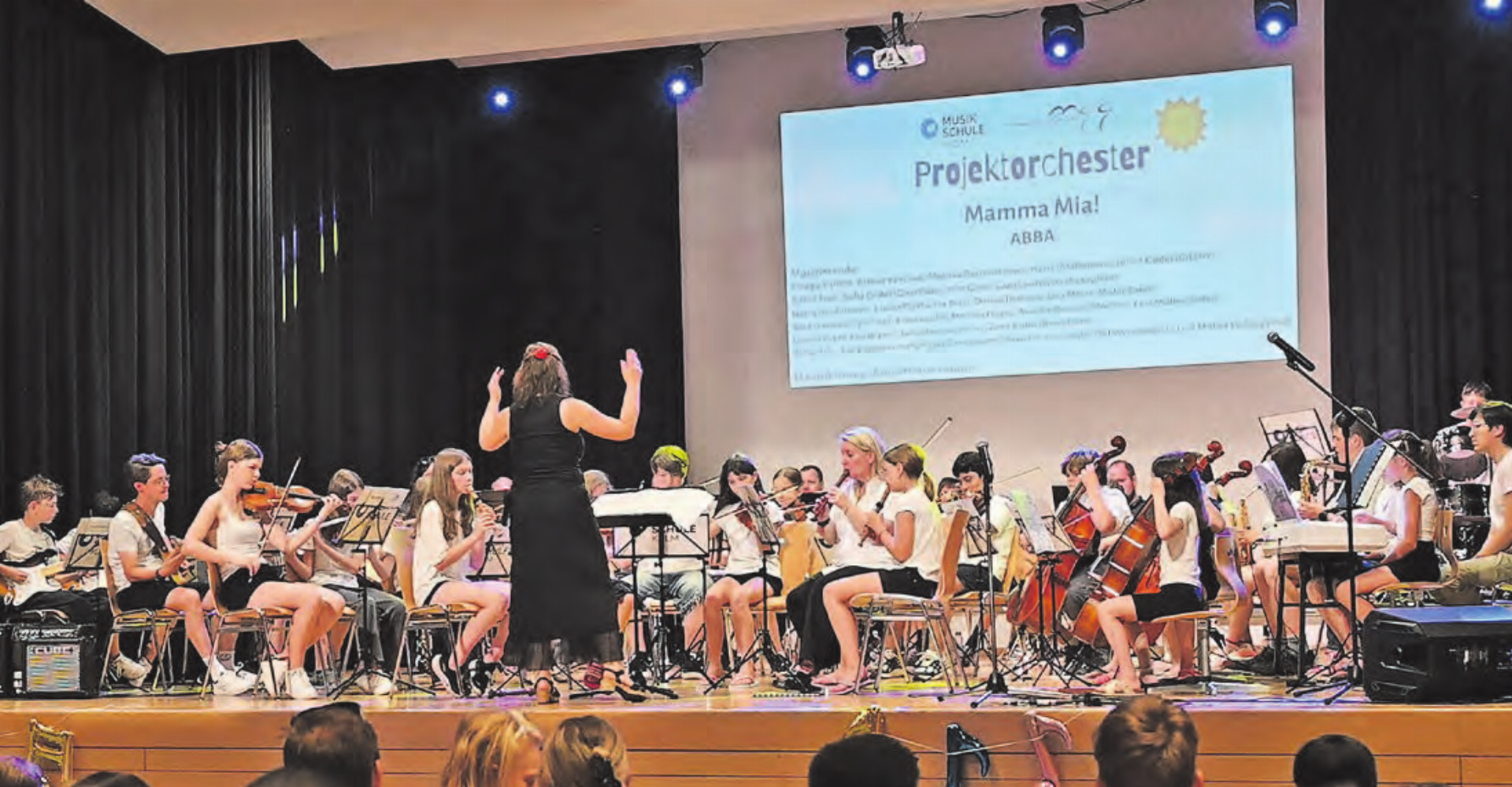 Verzauberten alle mit ihren schönen Klängen: Die Musikanten der Musikschule und der MGG. - Das Bild wird blockiert. – Möglicherweise durch einen aktiven Adblocker.