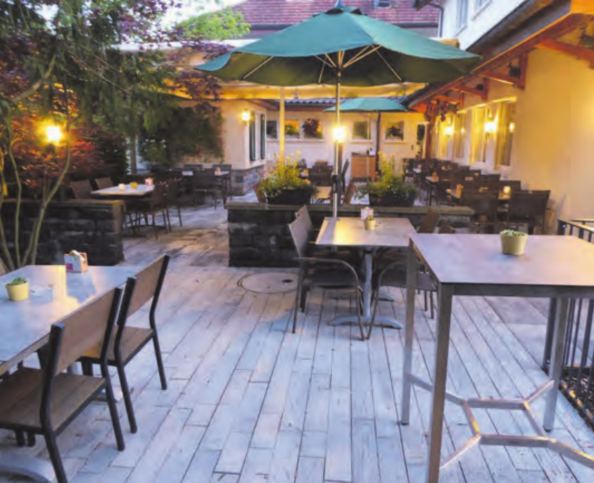 Entspannend: Die Terrasse des Restaurants Geisshof im Grünen. (Bild: zVg.) - Das Bild wird blockiert. – Möglicherweise durch einen aktiven Adblocker.