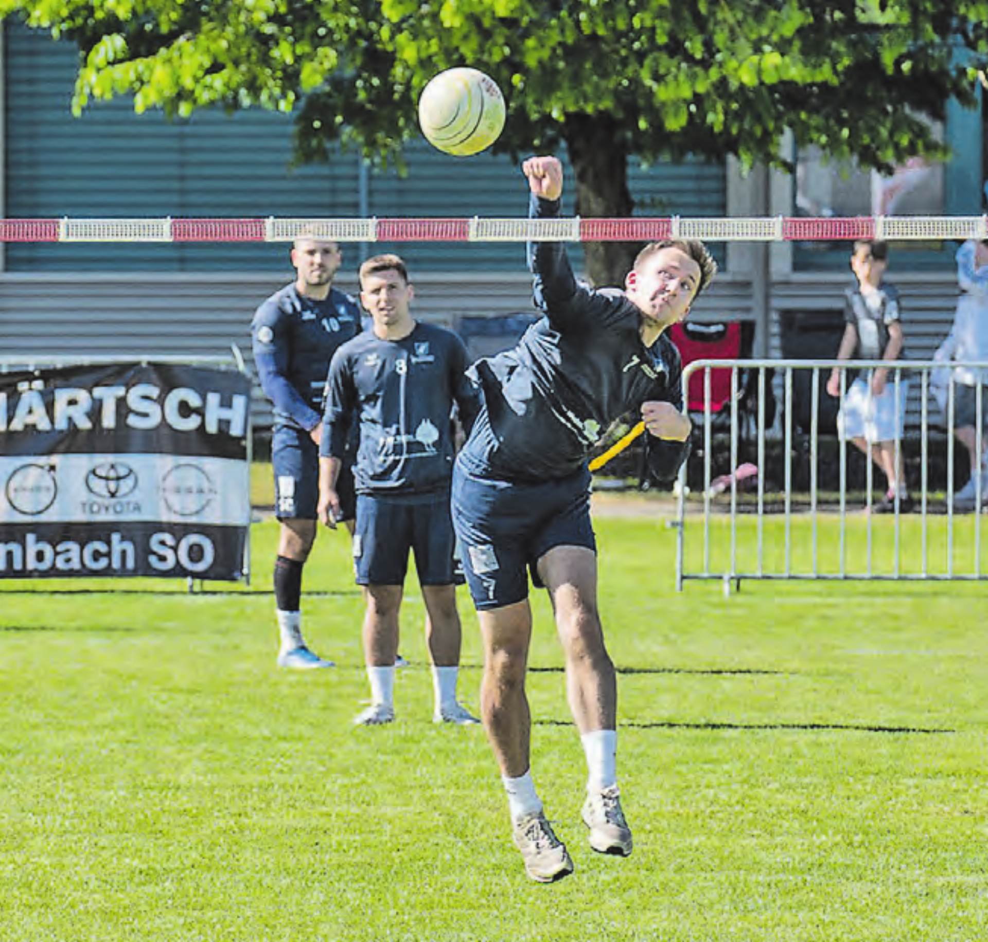 Oberentfelden erfüllt die Pflicht und schlägt Schlusslicht Diepoldsau mit 3:0. (Bild: Alexander Stürchler/Swiss Faustball) - Das Bild wird blockiert. – Möglicherweise durch einen aktiven Adblocker.
