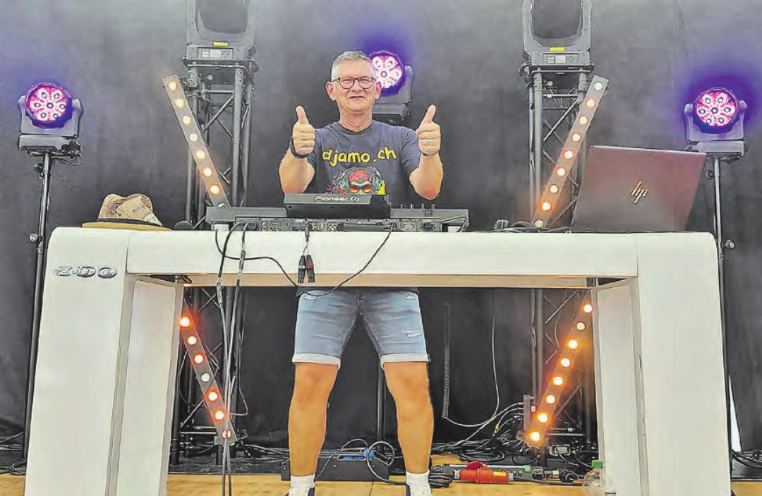 DJ Amo sorgte das ganze Wochenende über für den richtigen Sound im Festzelt. DJ Amo sorgte das ganze Wochenende über für den richtigen Sound im Festzelt.