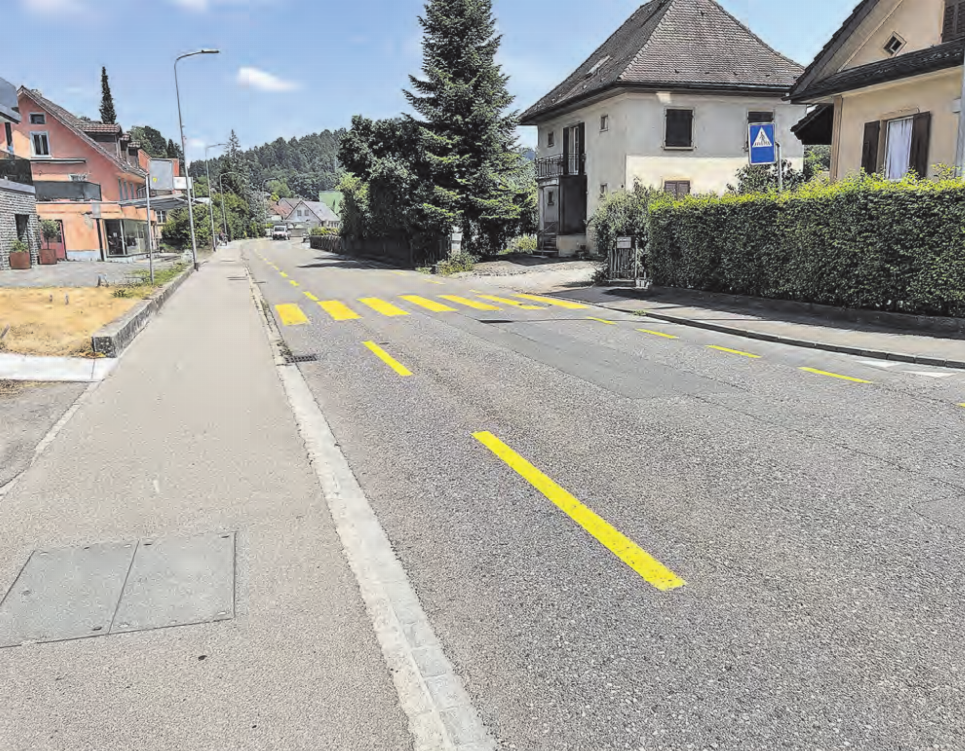 Sicht auf die bestehende Fussgängerquerung auf Höhe Wallenhofring. (Bild: zVg.) - Das Bild wird blockiert. – Möglicherweise durch einen aktiven Adblocker.