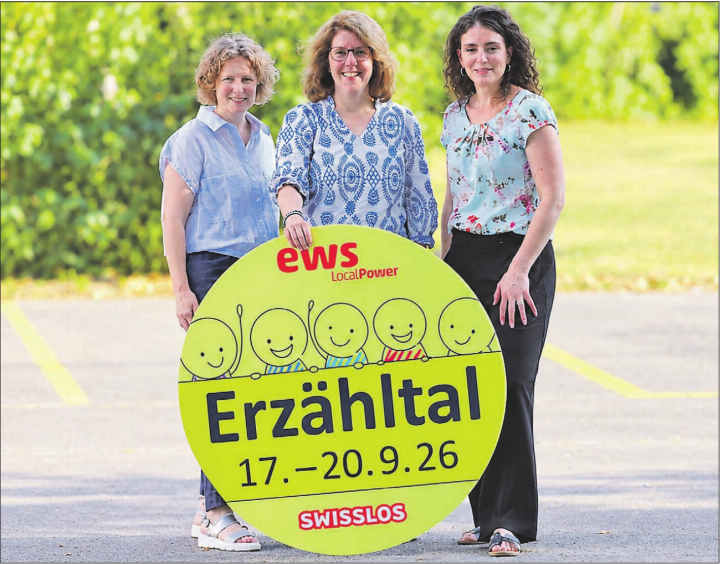 Sie freuen sich auf zahlreiche Besucherinnen und Besucher: Die drei engagierten Macherinnen vom Verein Erzähltal: Andrea Haldemann, Präsidentin Franziska Goldenberger und Heidi Wüthrich (v.l.). Bild: Remo Conoci Sie freuen sich auf zahlreiche Besucherinnen und Besucher: Die drei engagierten Macherinnen vom Verein Erzähltal: Andrea Haldemann, Präsidentin Franziska Goldenberger und Heidi Wüthrich (v.l.). Bild: Remo Conoci