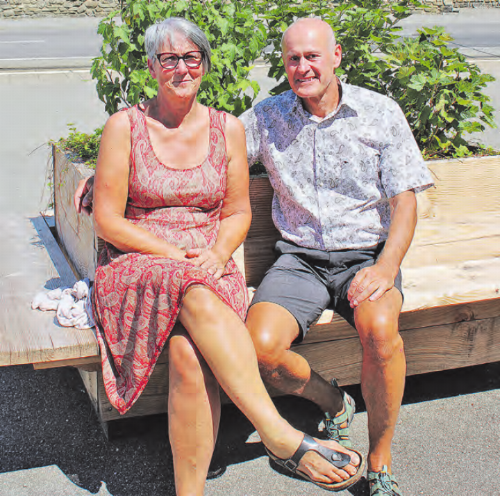 Zufrieden: Susi und Markus Lehner freuen sich auf die Zeit, die kommt – sie konzentrieren sich auf die Schönheit der kleinen Dinge. (Bild: Graziella Jämsä)