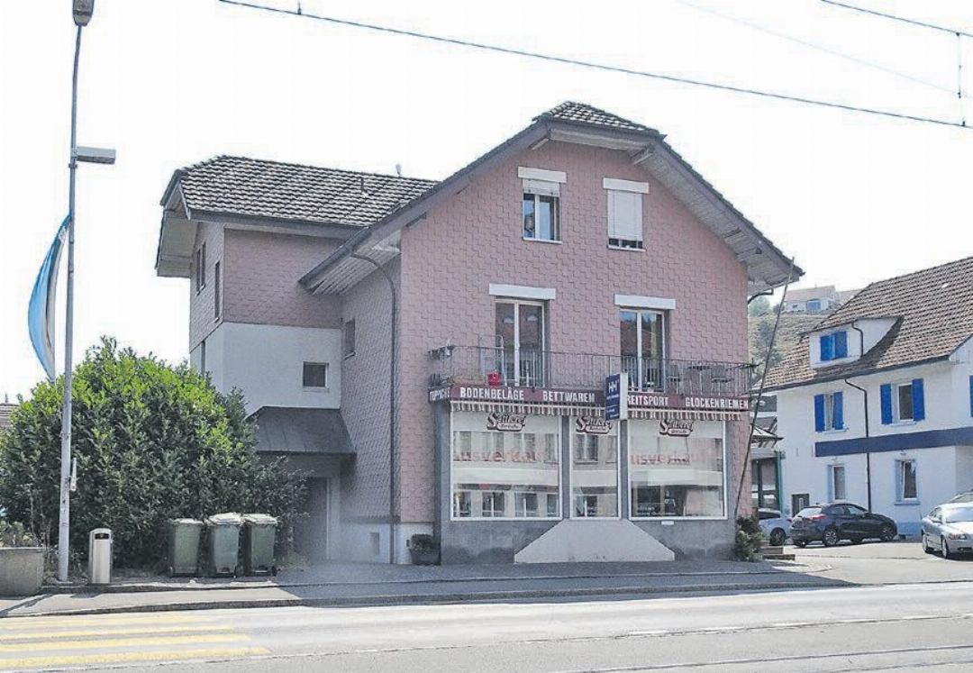 2026: heutiges Geschäftshaus in Teufenthal. 2026: heutiges Geschäftshaus in Teufenthal.