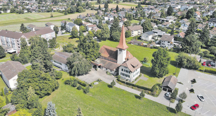 Tief zerstritten: Die römisch-katholische Kirchgemeinde Menziken-Reinach. (Archivbild: Nick Schaffner)