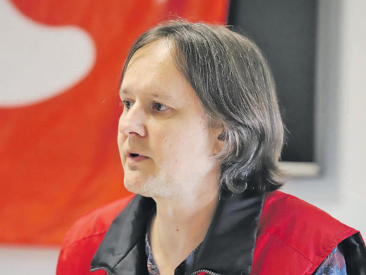 Roman Künzler ist Zentralsekretär im Verband des Personals öffentlicher Dienste VPOD. (Bilder: Remo Conoci) Roman Künzler ist Zentralsekretär im Verband des Personals öffentlicher Dienste VPOD. (Bilder: Remo Conoci)