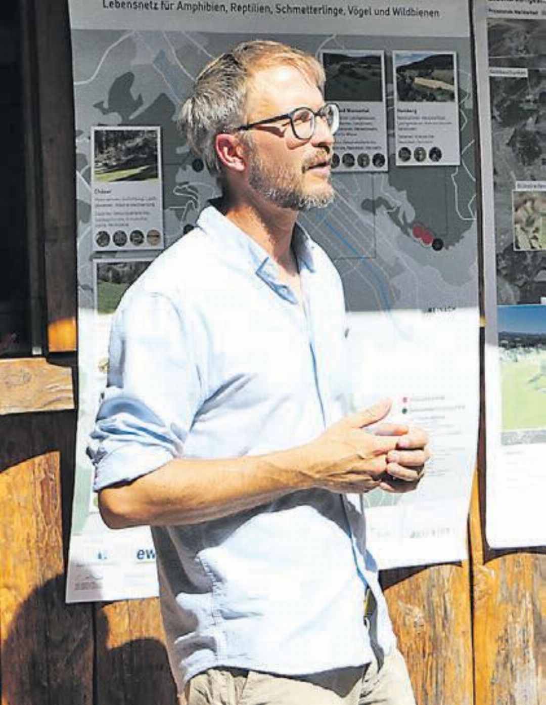 Philipp Schuppli, Apiaster GmbH, gibt den Teilnehmenden einen Einblick in dieTeilprojekte. Philipp Schuppli, Apiaster GmbH, gibt den Teilnehmenden einen Einblick in dieTeilprojekte.