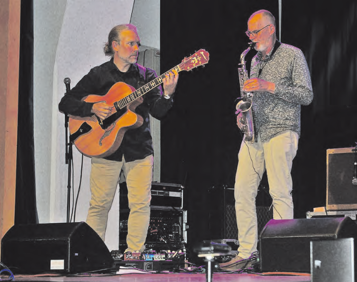 Das fast intuitive Miteinander der Musiker begeisterte das Publikum. (Bild: Heidi Härri)